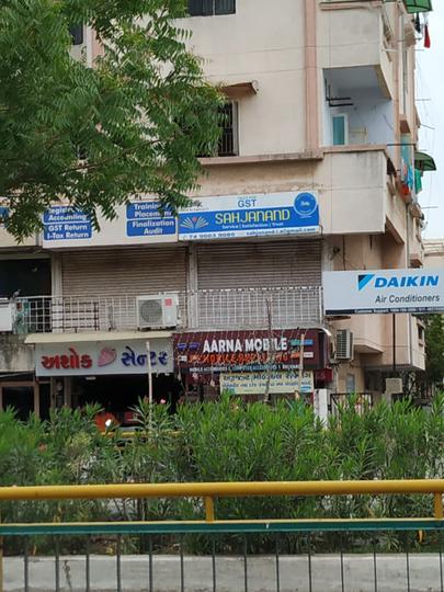 Others image of 300.0 Sq.ft   Shop for rent in Science City for 20000