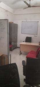 Meeting Room image of 900.0 Sq.ft  Ready to use Office Space for rent in Sadar Bazar for 18000