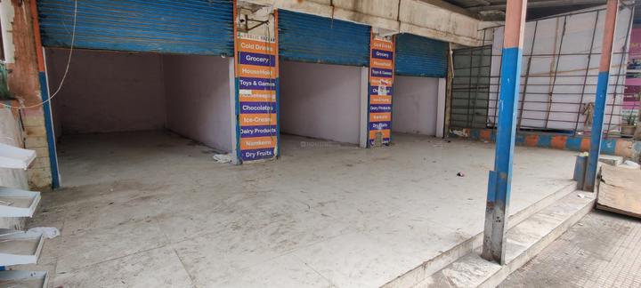 Commercial image of 400.0 Sq.ft Shop for rent in Malad East for 42000