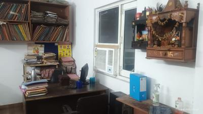 Others image of 200.0 Sq.ft  Ready to use Office Space for rent in Sector 10 for 6000