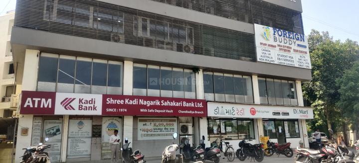 Outside View image of 3033.0 Sq.ft Showroom for rent in Chanakyapuri for 180000