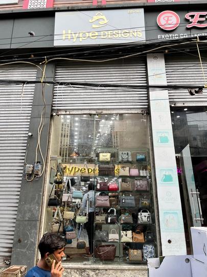 Others image of 660.0 Sq.ft pre-leased  Showroom for sale in Paharganj for 75000000