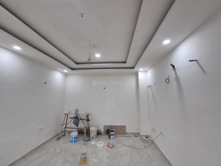 Others image of 250.0 Sq.ft   Showroom for rent in Sector 70 for 50000
