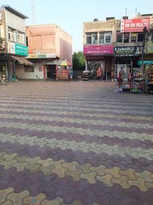 Outside View image of 725.0 Sq.ft   Shop for rent in Sector 56 for 60000