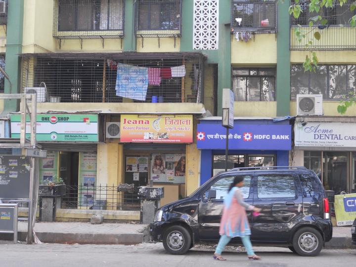 250 sq.ft Commercial Shop for rent in Ghatkopar West, Mumbai ID