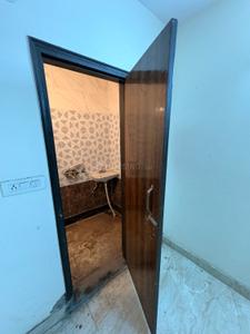 Others image of 200.0 Sq.ft   Shop for sale in Govindpuri for 2500000