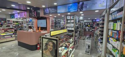 Others image of 2000.0 Sq.ft   Shop for rent in Kandivali East for 450000