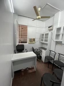 Commercial image of 150.0 Sq.ft  Ready to use Office Space for rent in Laxmi Nagar for 10000