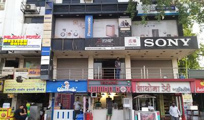 Others image of 2500.0 Sq.ft   Showroom for rent in  for 160000