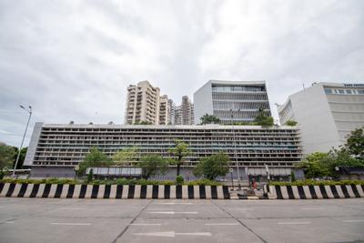 Outside View image of 404.0 Sq.ft  Ready to use Office Space for rent in Worli for 154980
