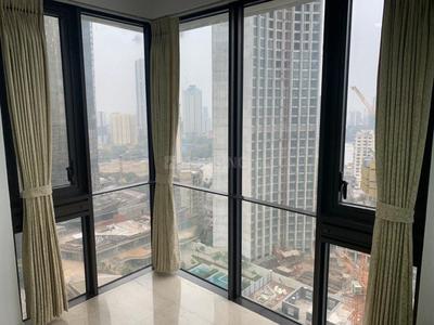 Commercial image of 310.0 Sq.ft Showroom for rent in Bandra West for 400000