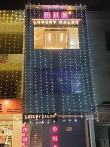 Commercial image of 680.0 Sq.ft   Showroom for rent in Urban Estate for 35000
