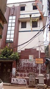 Commercial image of 10000.0 Sq.ft pre-leased Ready to use Office Space for sale in Maniktala for 37000000