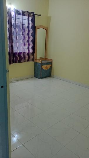 Commercial image of 475.0 Sq.ft Showroom for rent in Vishrantwadi for 10000