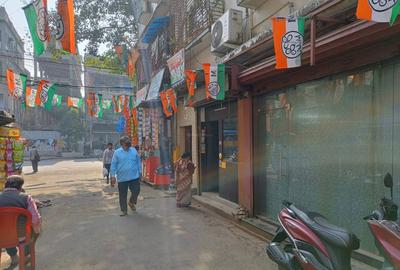 Commercial image of 457.0 Sq.ft pre-leased  Shop for sale in Maniktala for 6000000