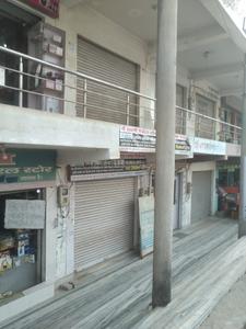 Outside View image of 255.0 Sq.ft   Shop for sale in Shahganj for 5000000