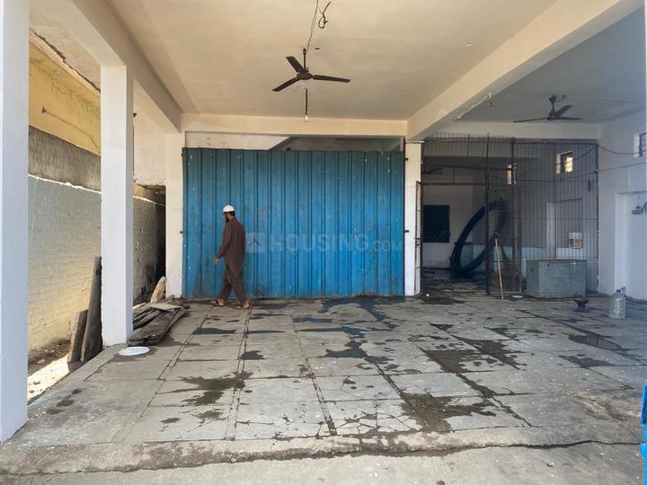 Entrance image of 2000.0 Sq.ft Warehouse for rent in Moosarambagh for 55000