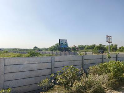 Others image of 20000.0 Sq.ft Warehouse for rent in Theekariya for 125000