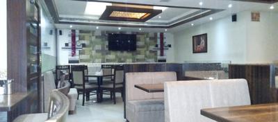 Commercial image of 2000.0 Sq.ft pre-leased  Showroom for sale in Ghatkopar East for 500000