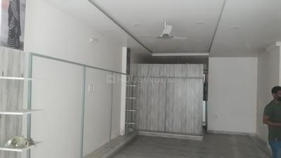 Commercial image of 450.0 Sq.ft   Shop for rent in Dwarka Mor for 25000