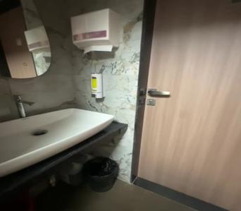 Others image of 987.0 Sq.ft  Ready to use Office Space for rent in Lower Parel for 641000