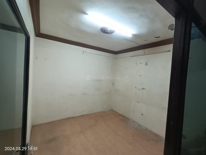 Cabin image of 220.0 Sq.ft  Ready to use Office Space for rent in Chanakyapuri for 12000