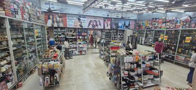 Others image of 2000.0 Sq.ft   Shop for rent in Kandivali East for 450000