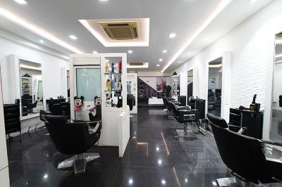 Others image of 1607.0 Sq.ft pre-leased  Shop for sale in Satellite for 29700000