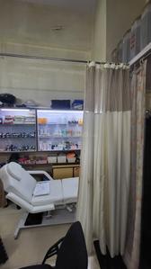 Others image of 150.0 Sq.ft   Shop for rent in Parel for 30000