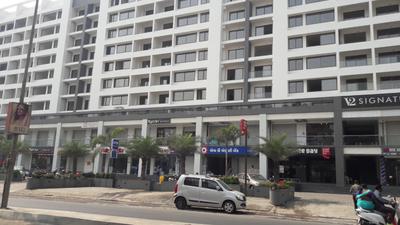 Outside View image of 560.0 Sq.ft   Shop for rent in Gunjan for 18000