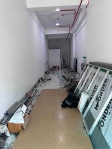 Entrance image of 440.0 Sq.ft   Shop for rent in Jogeshwari East for 140000