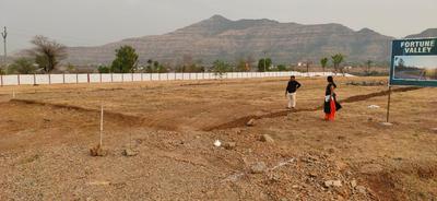 Commercial image of 2438.0 Sq.ft   Showroom for rent in Shirwal for 60000