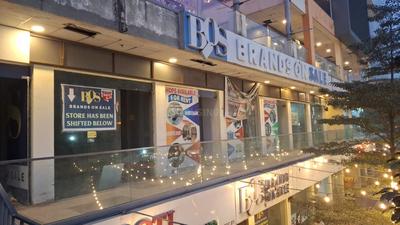 Outside View image of 200.0 Sq.ft   Shop for rent in Noida Extension for 30000