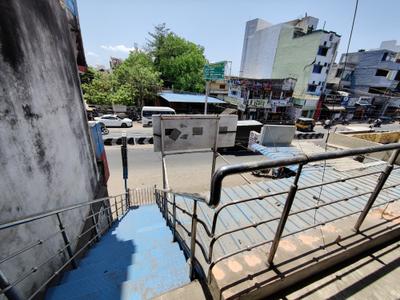 Commercial image of 3000.0 Sq.ft   Showroom for rent in Kelambakkam for 85000