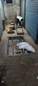 Outside View image of 160.0 Sq.ft pre-leased  Shop for sale in Chandni Chowk for 6000000