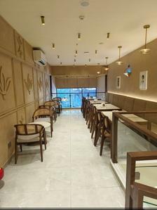 Hall image of 950.0 Sq.ft   Shop for rent in Powai for 350000