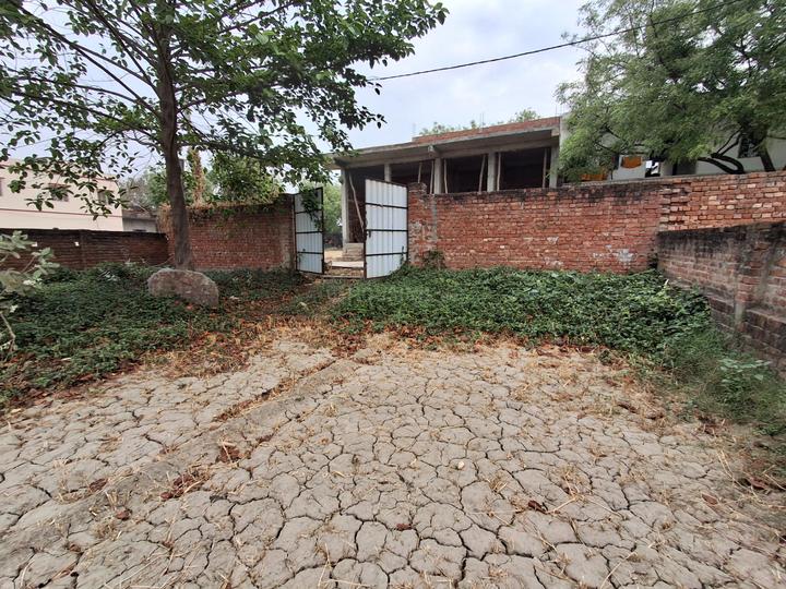 Entrance image of 10000.0 Sq.ft   Commercial Plot for rent in Mohansarai for 150000