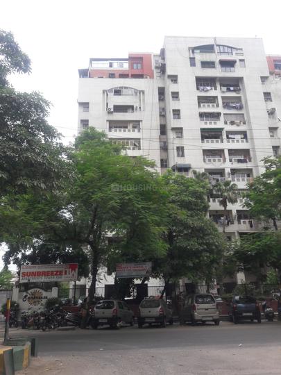 Unitech Sunbreeze Towers - Image 1