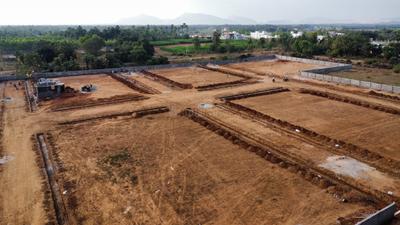 Residential Lands for Sale in Highway City