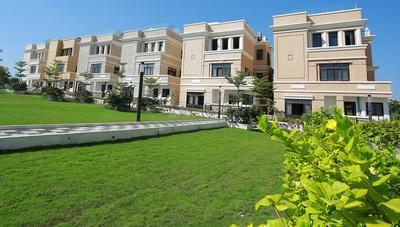 Gallery Cover Pic of Lanco Hanging Gardens Villas