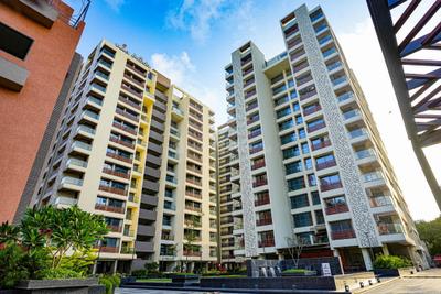 Project Image of 2000 Sq.ft 3 BHK Apartment / Flat for sale in Pal Gam for Rs. 12010000