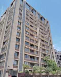 Project Image of 2801 Sq.ft 4 BHK Apartment / Flat for sale in Thaltej for Rs. 32500000