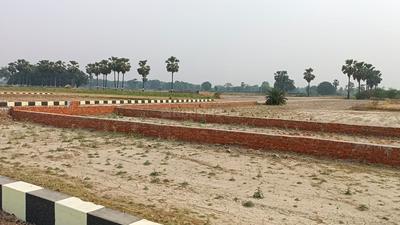 Bhardwaj Huda Plot