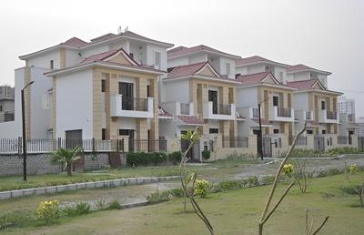 4.5 BHK Villa