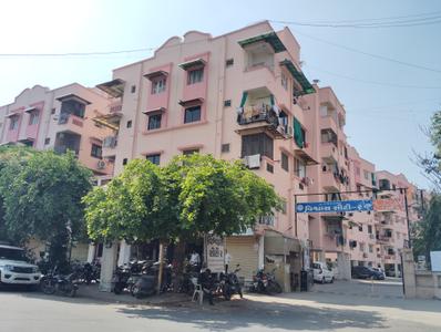 Gallery Cover Image of 1500 Sq.ft 1.5 BHK Independent House for rent in Vishwas City V, Gota for Rs. 15000