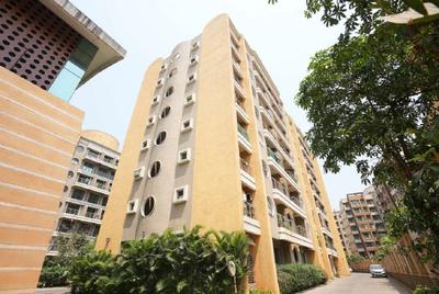 Gallery Cover Image of 865 Sq.ft 2 BHK Apartment / Flat for sale in Tharwani Ariana, Badlapur West for Rs. 3000000