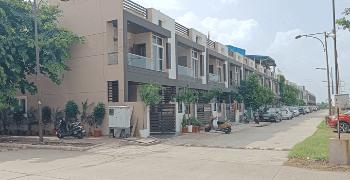 Gallery Cover Pic of SS Infinitus Phase 9