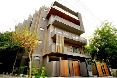 Gallery Cover Pic of Palm Floor DLF