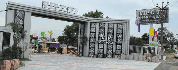 Gallery Cover Pic of VIP Cosmo Square