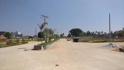 Residential Lands for Sale in Celebrity Pride Access